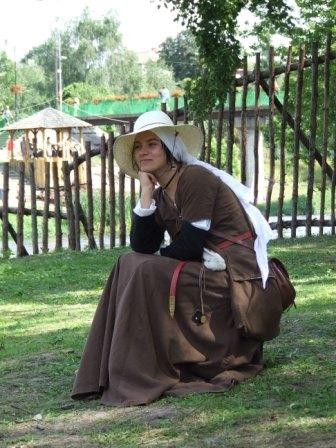 Galeria zdjęć- jarmark średniowieczny, pokaz sokolników 9 sierpnia