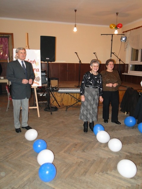 Zabawa seniorów