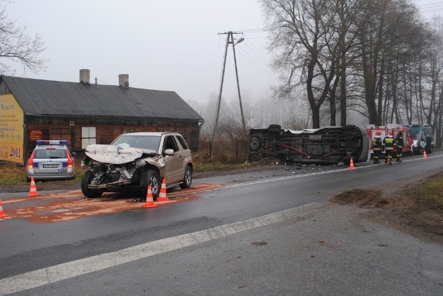Bus zderzył się z Suzuki