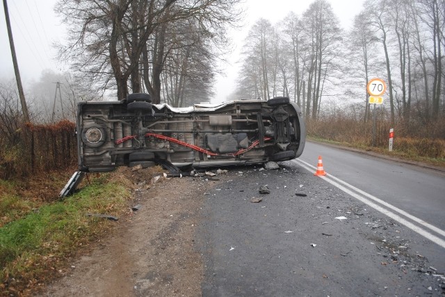 Bus zderzył się z Suzuki