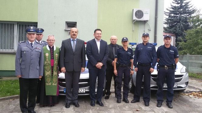 Nowe radiowozy dla policjantów z Uniejowa