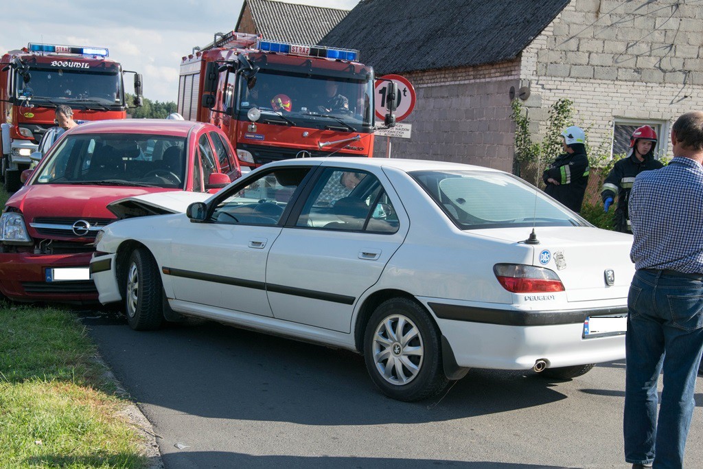 Zderzenie aut w Ostrowsku