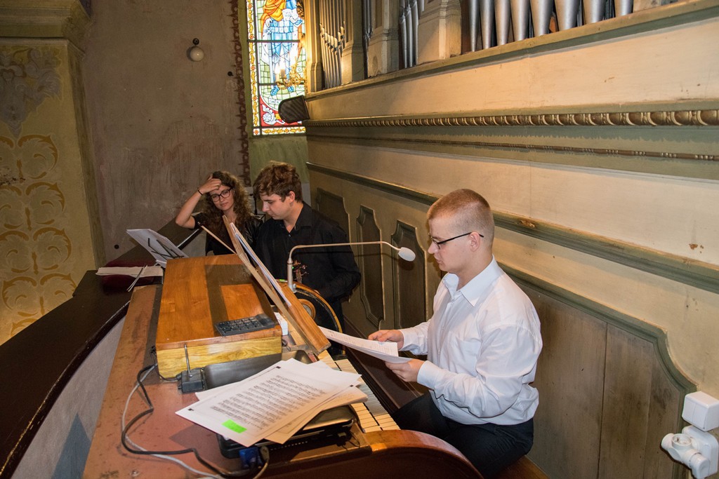  XI Koncert Organowo Kameralny