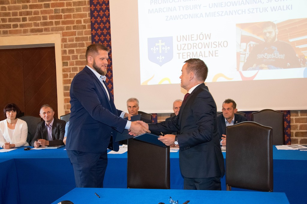 Tybura Ambasadorem Gminy Uniejów