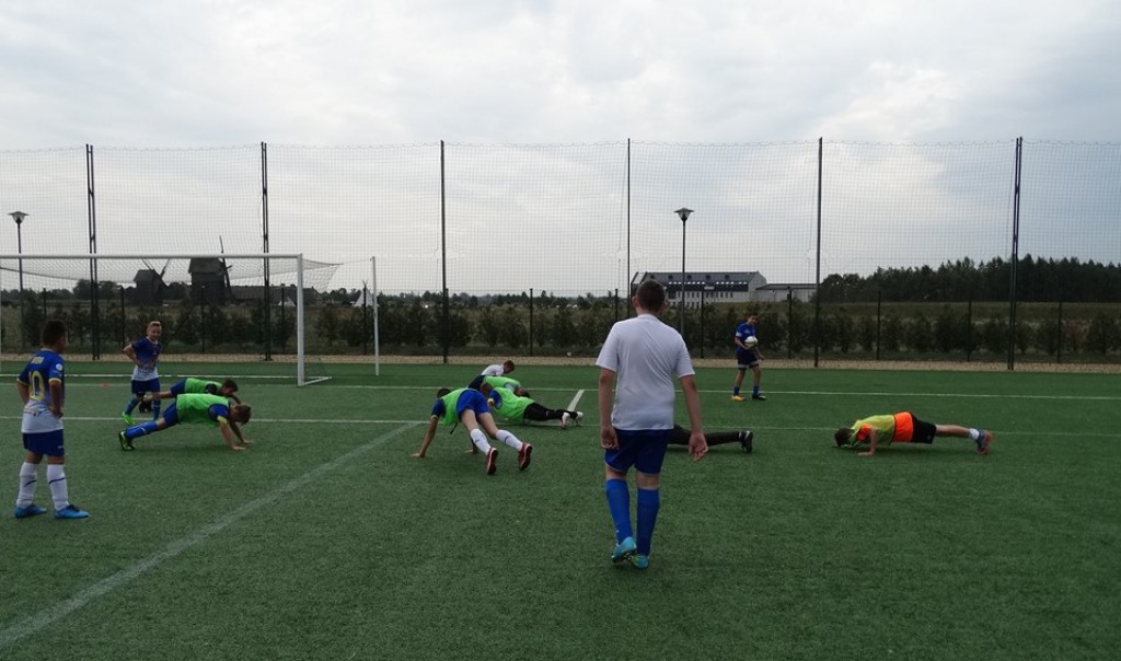 AkademiaFutbolu wznowiła treningi