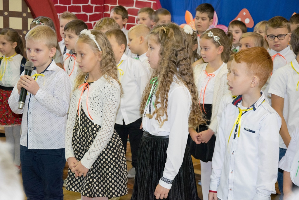 Pasowanie na uczniów w Uniejowie