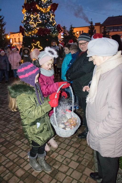 Kolędowanie z harcerzami