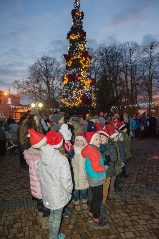 Kolędowanie z harcerzami