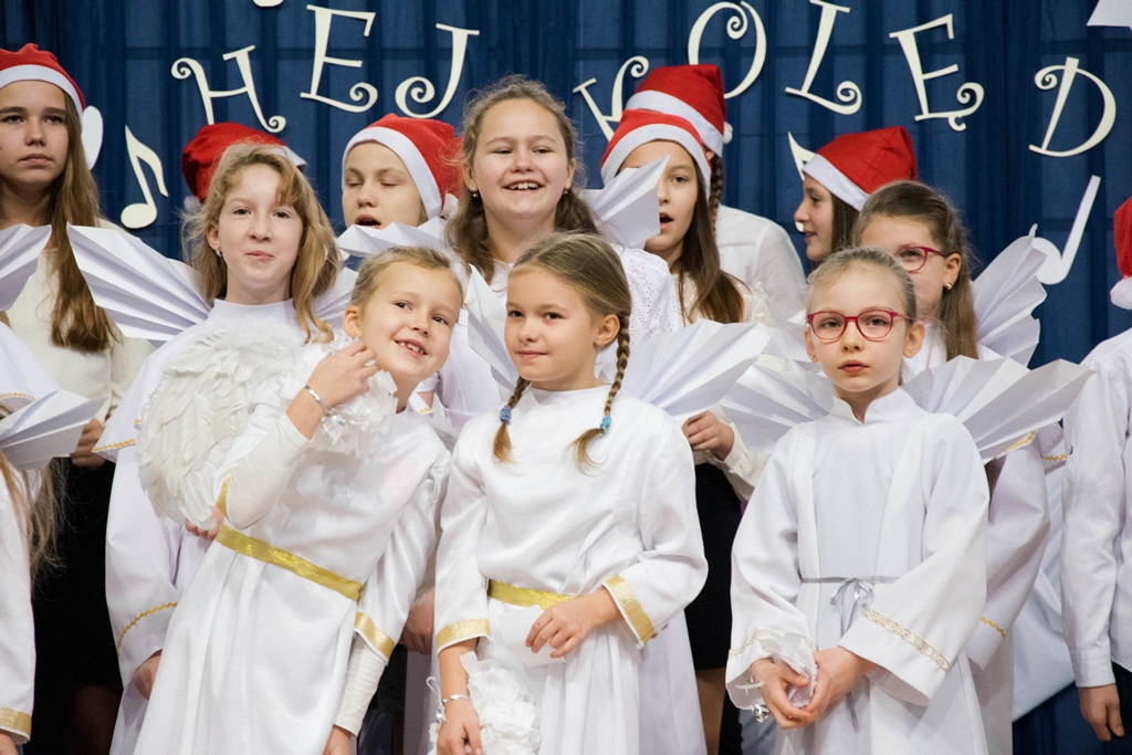 Świąteczny koncert w szkole