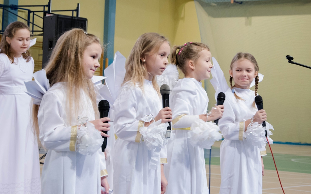 Świąteczny koncert w szkole