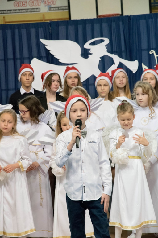 Świąteczny koncert w szkole