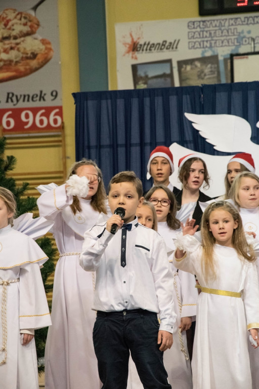 Świąteczny koncert w szkole