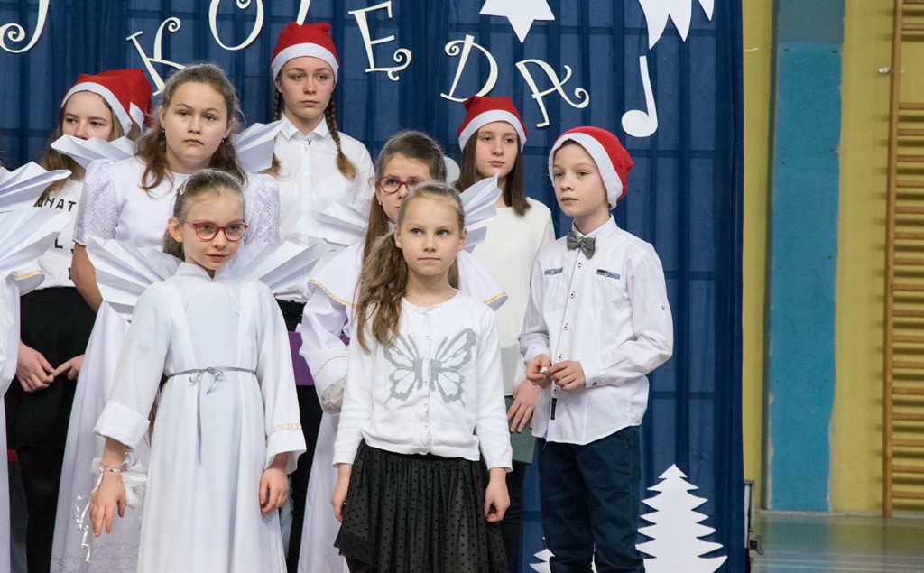 Świąteczny koncert w szkole