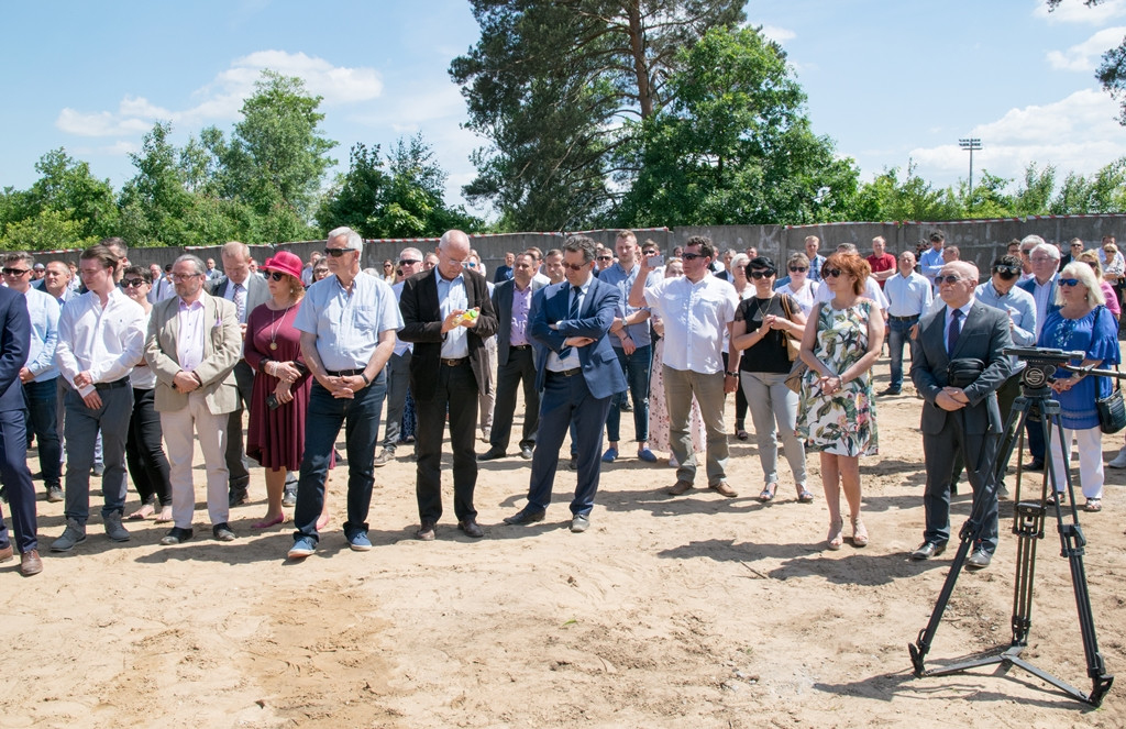 Aparthotel Uroczystość wmurowania kamienia węgielnego