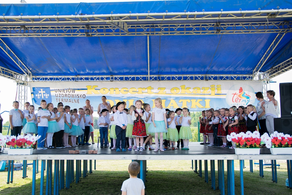 Koncert z okazji Dnia Matki w Uniejowie 2018