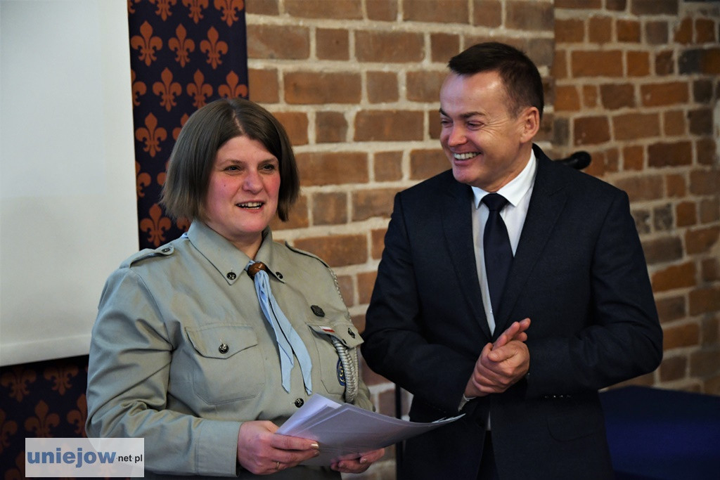 Burmistrz wręczył stypendia i nagrody