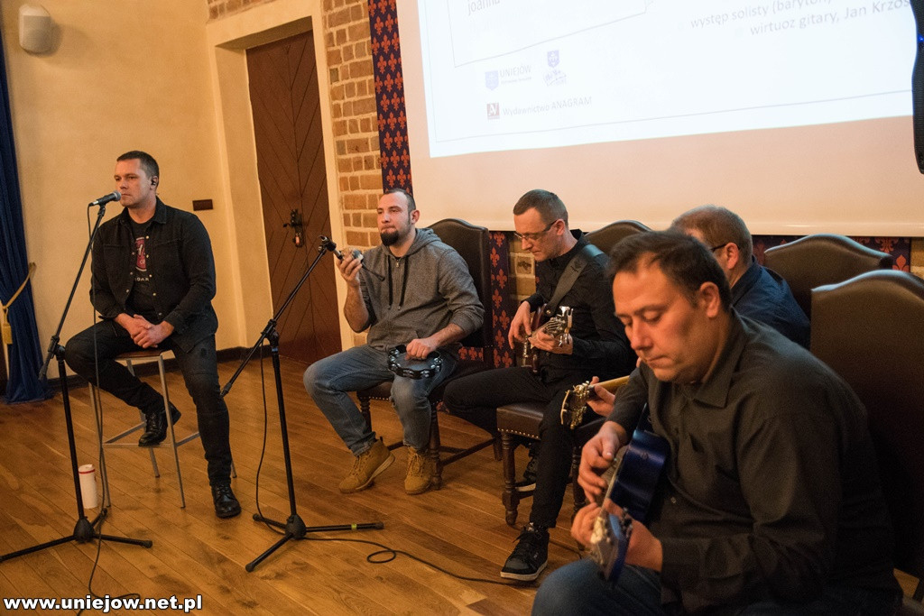 Wieczór autorski i premiera Dysharmonie