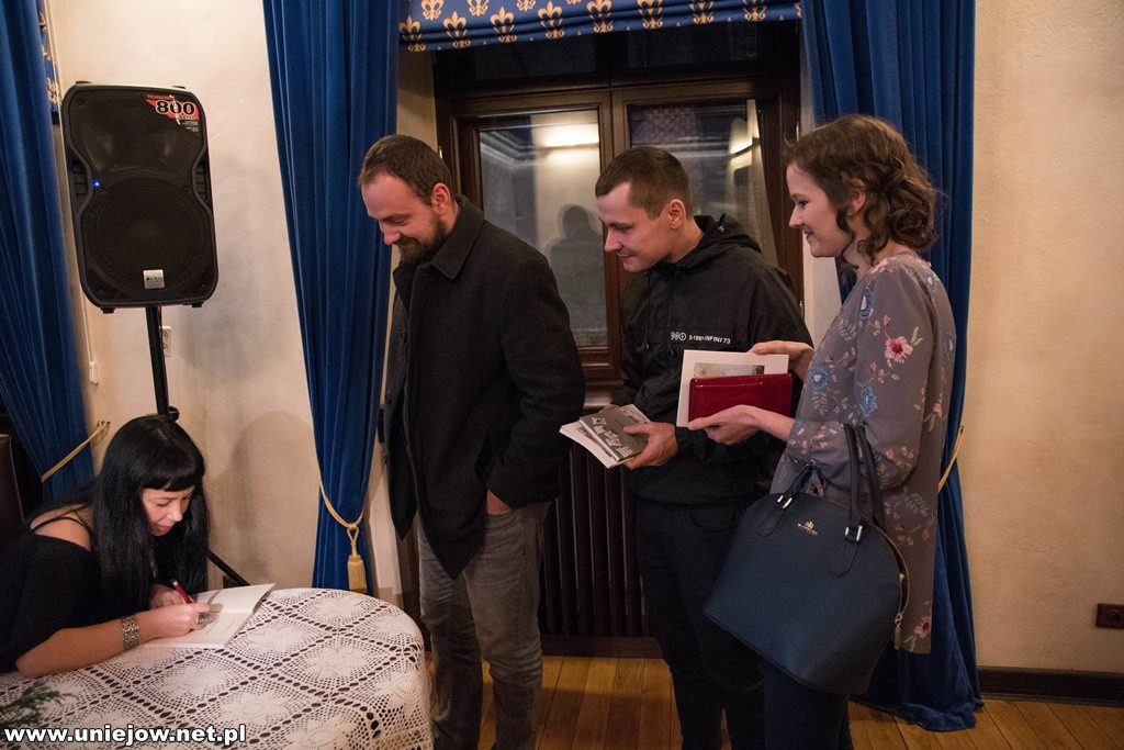 Wieczór autorski i premiera Dysharmonie