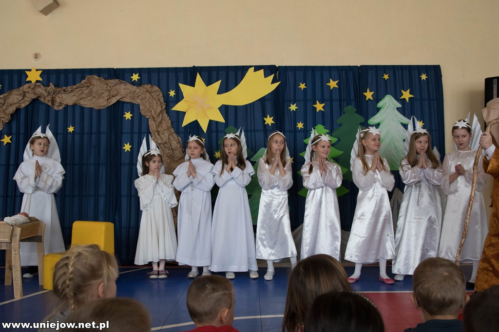 Jasełka w podstawówce w Uniejowie