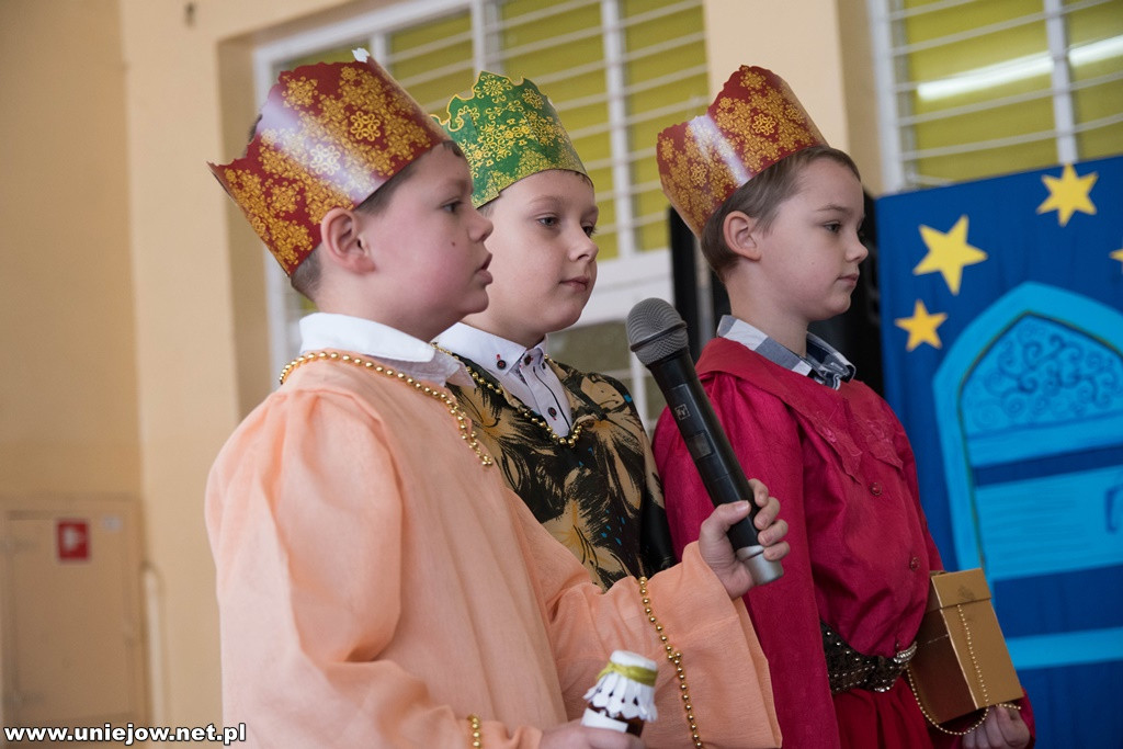 Jasełka w podstawówce w Uniejowie