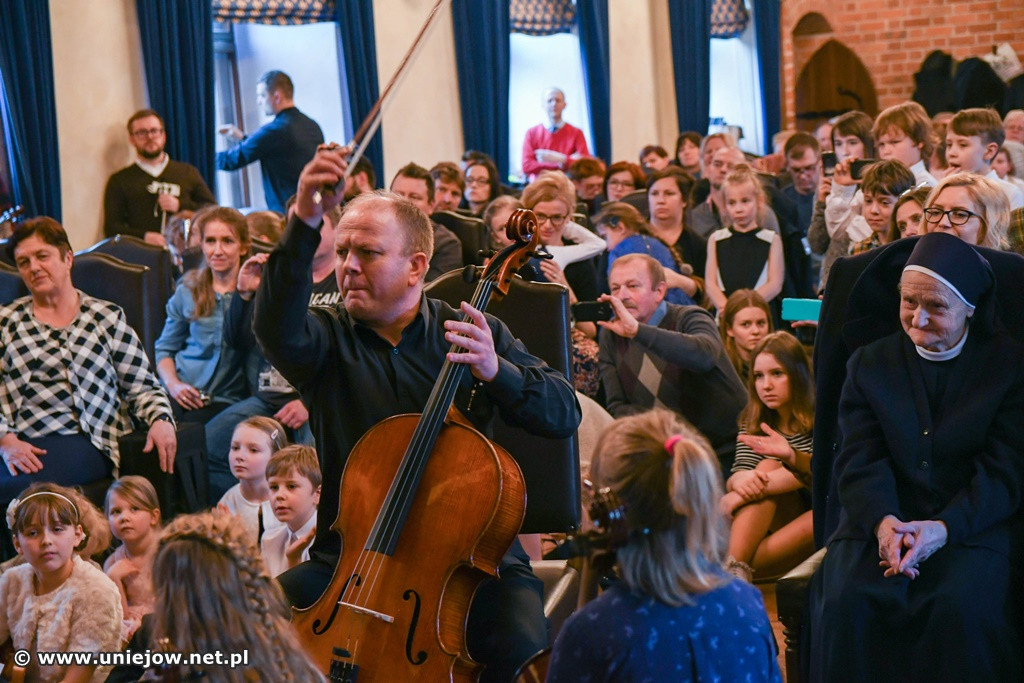 Koncert Dzieci Suzuki 2019 w Uniejowie