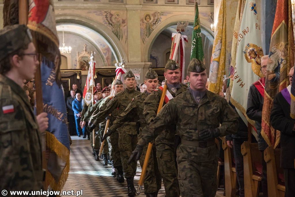 Uniejów uhonorował płk. pil. S. Ścibiora