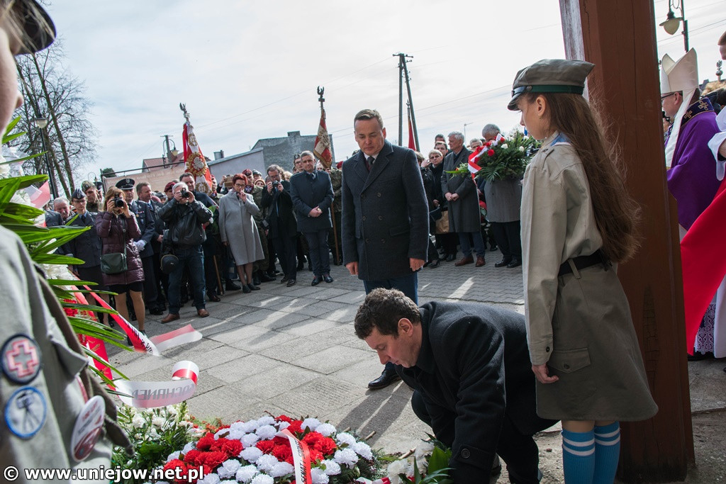 Uniejów uhonorował płk. pil. S. Ścibiora