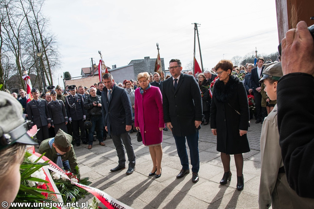 Uniejów uhonorował płk. pil. S. Ścibiora
