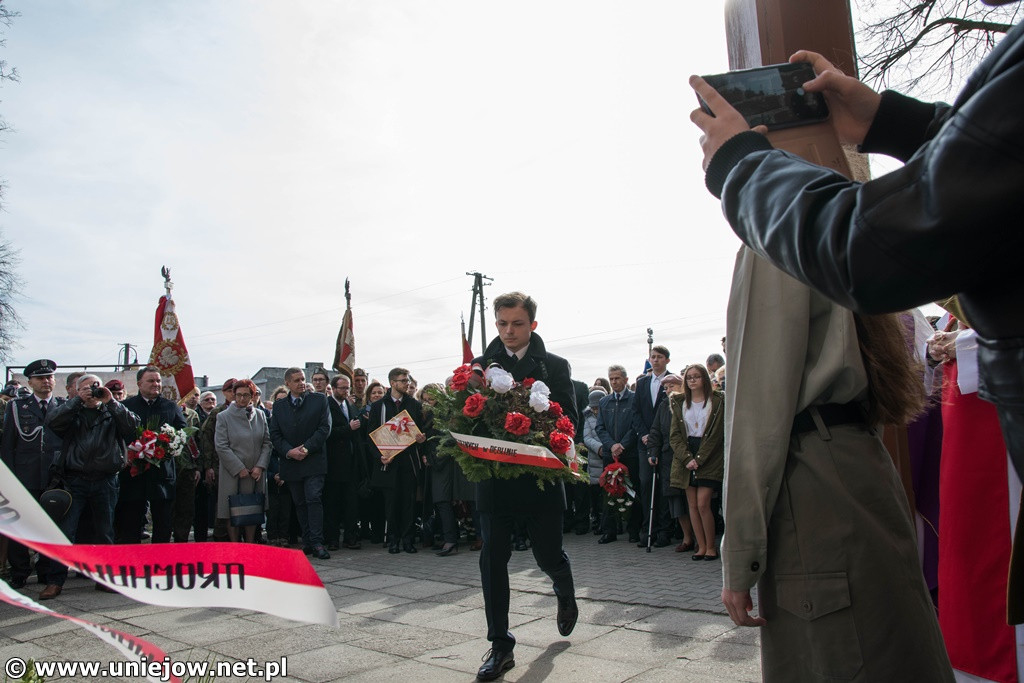 Uniejów uhonorował płk. pil. S. Ścibiora