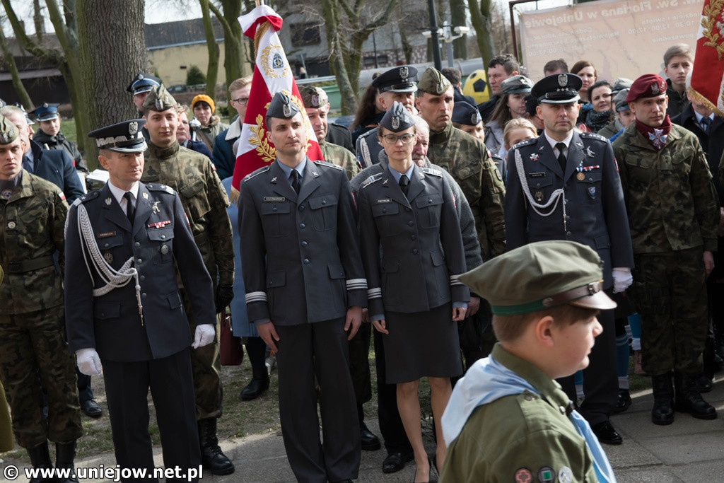 Uniejów uhonorował płk. pil. S. Ścibiora