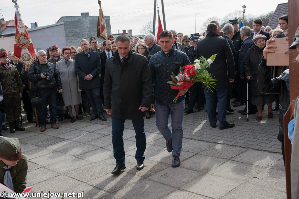 Uniejów uhonorował płk. pil. S. Ścibiora