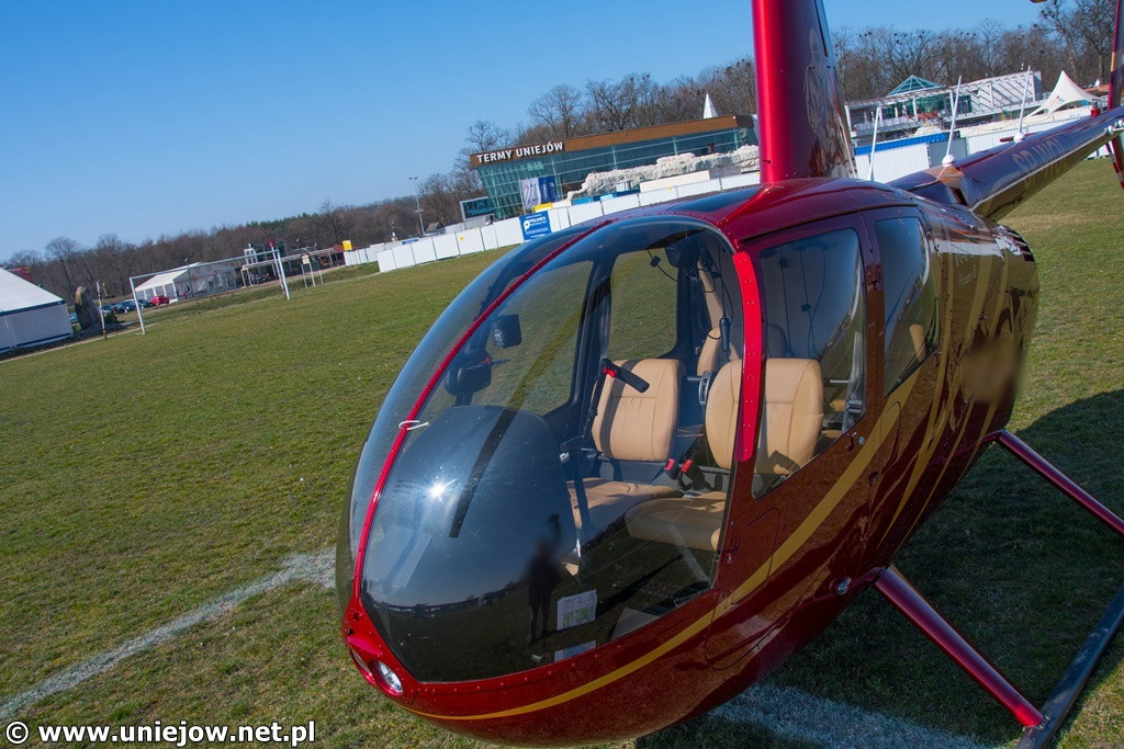 Helikopterem na baseny w Uniejowie