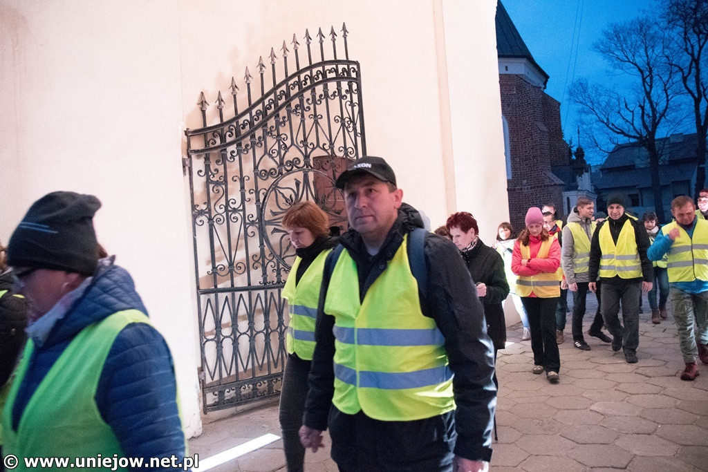 Ekstremalna Droga Krzyżowa w Uniejowie