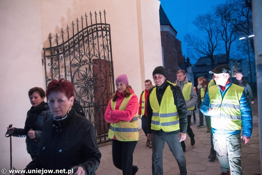 Ekstremalna Droga Krzyżowa w Uniejowie
