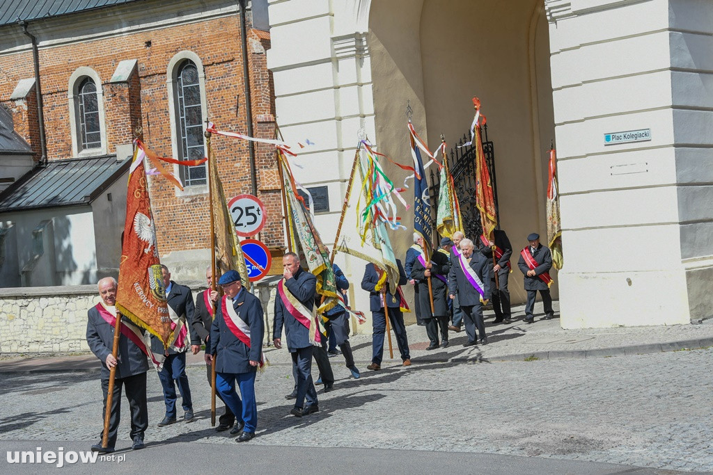 Uniejowianie uczcili święto Konstytucji 3 Maja