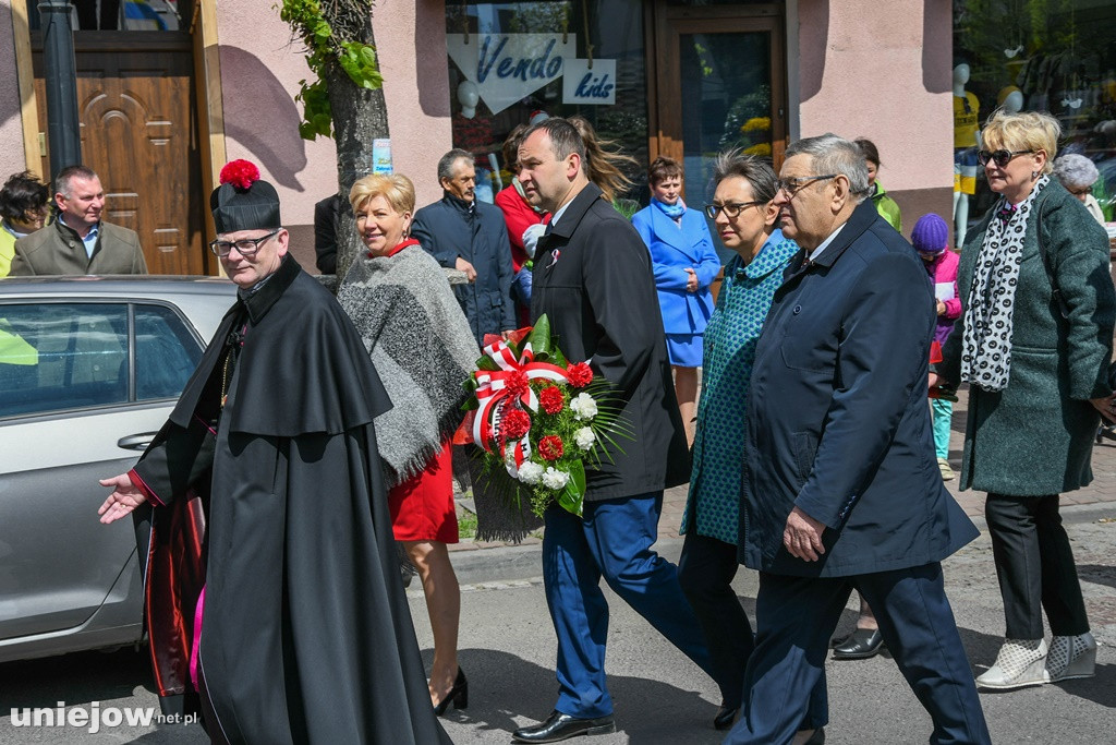 Uniejowianie uczcili święto Konstytucji 3 Maja