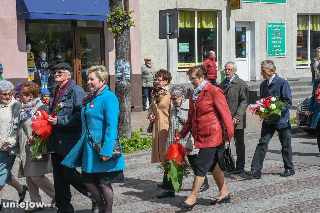 Uniejowianie uczcili święto Konstytucji 3 Maja