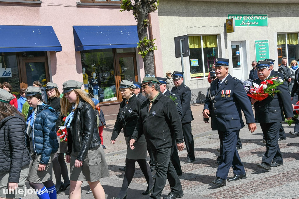 Uniejowianie uczcili święto Konstytucji 3 Maja