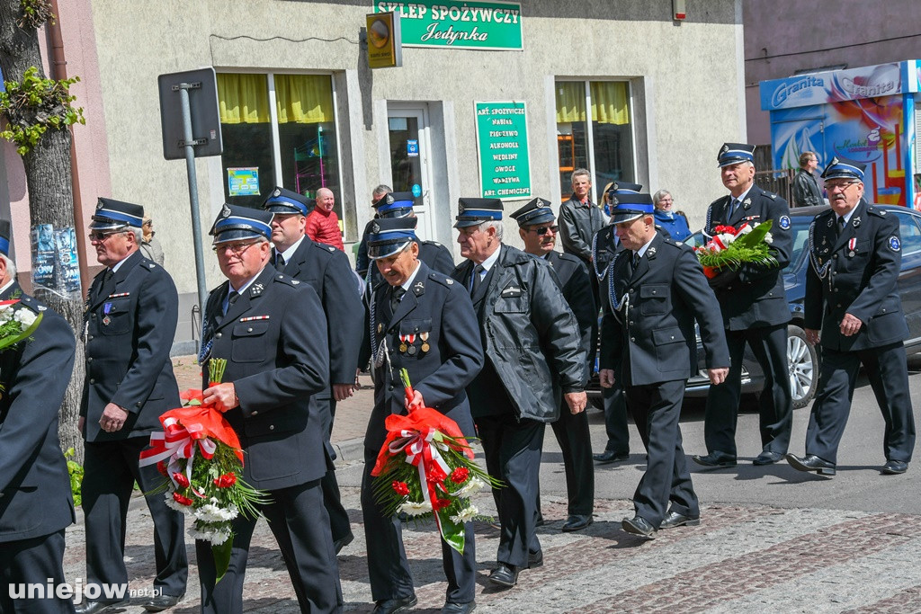 Uniejowianie uczcili święto Konstytucji 3 Maja
