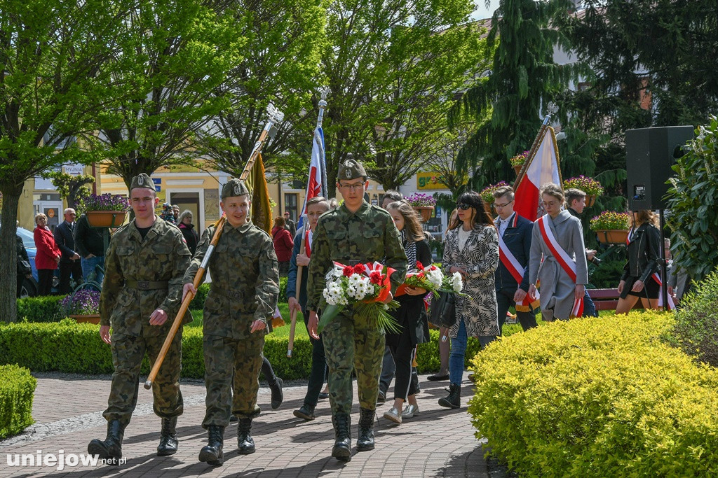 Uniejowianie uczcili święto Konstytucji 3 Maja