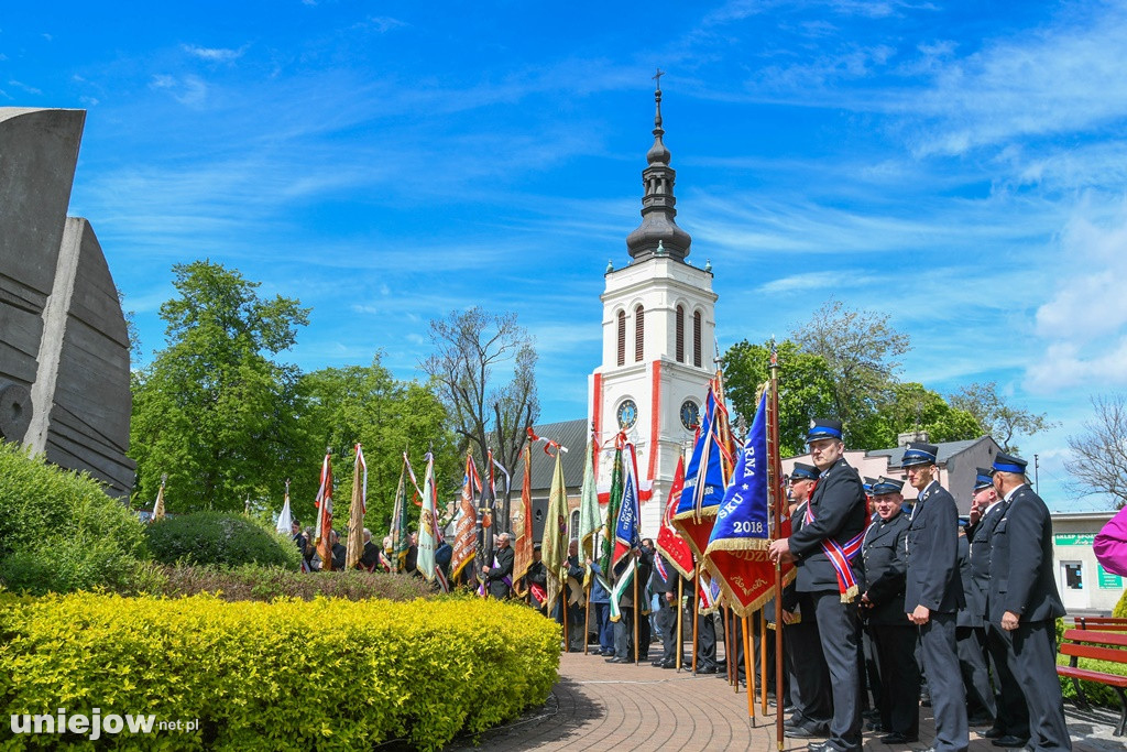 Uniejowianie uczcili święto Konstytucji 3 Maja