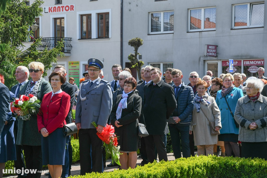 Uniejowianie uczcili święto Konstytucji 3 Maja