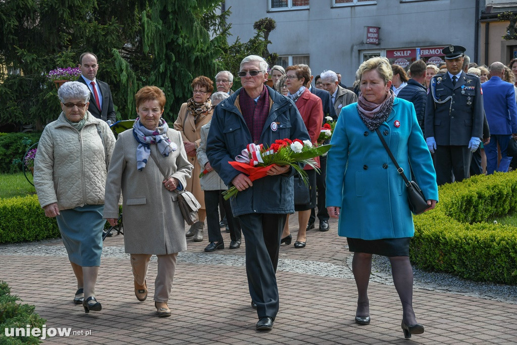 Uniejowianie uczcili święto Konstytucji 3 Maja