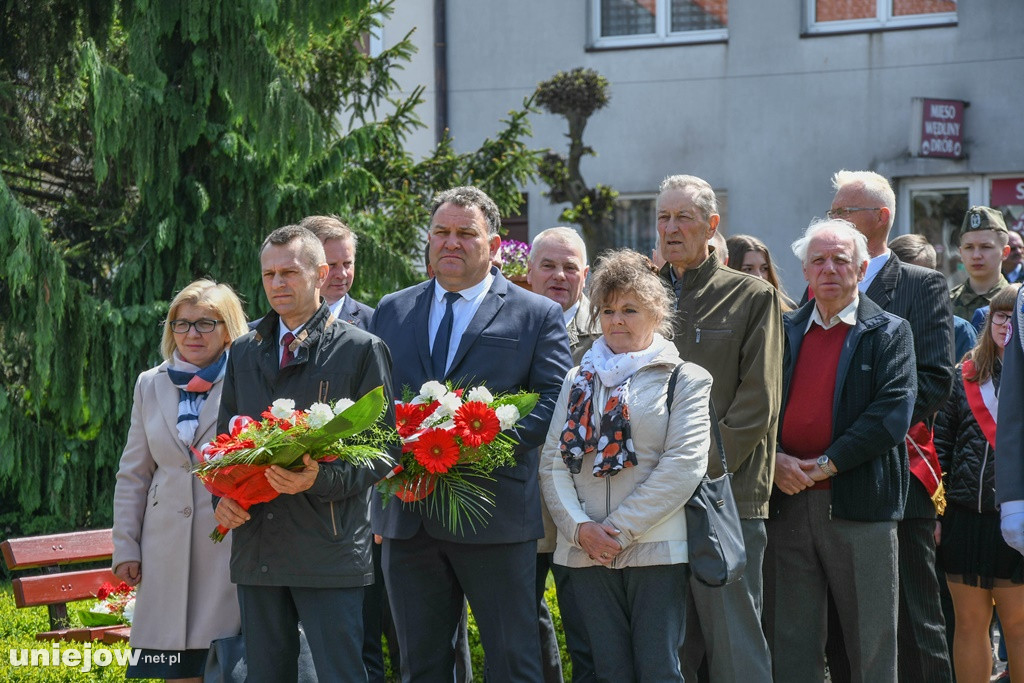 Uniejowianie uczcili święto Konstytucji 3 Maja