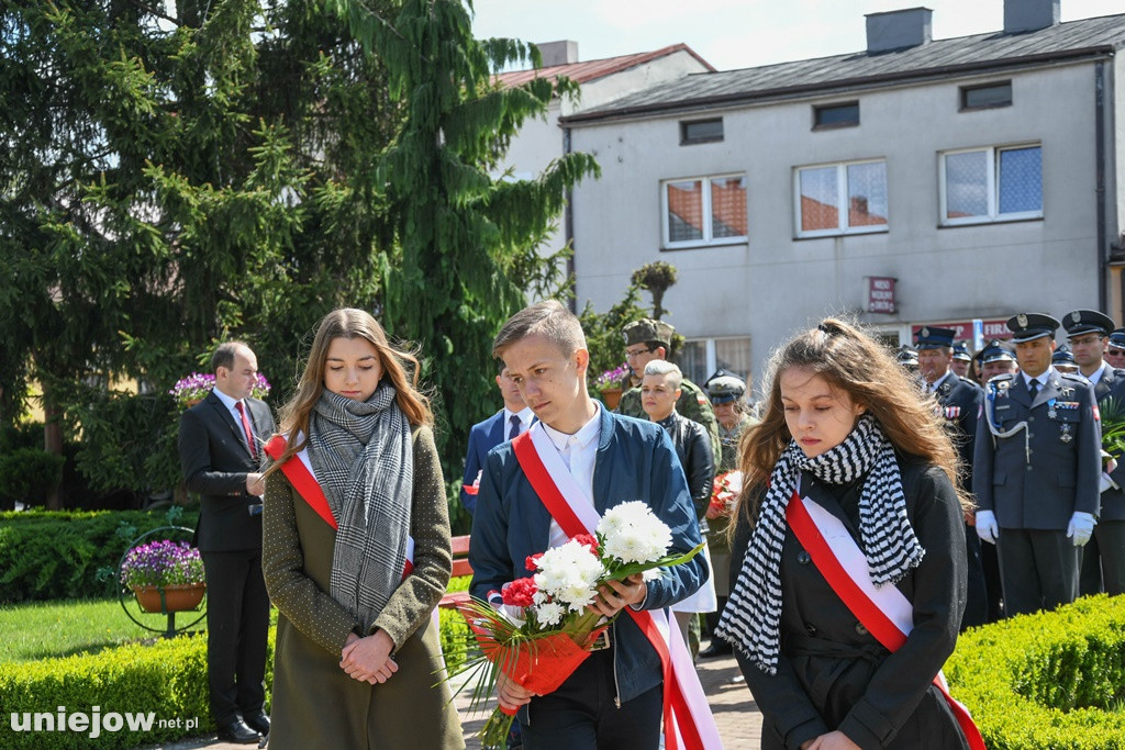 Uniejowianie uczcili święto Konstytucji 3 Maja