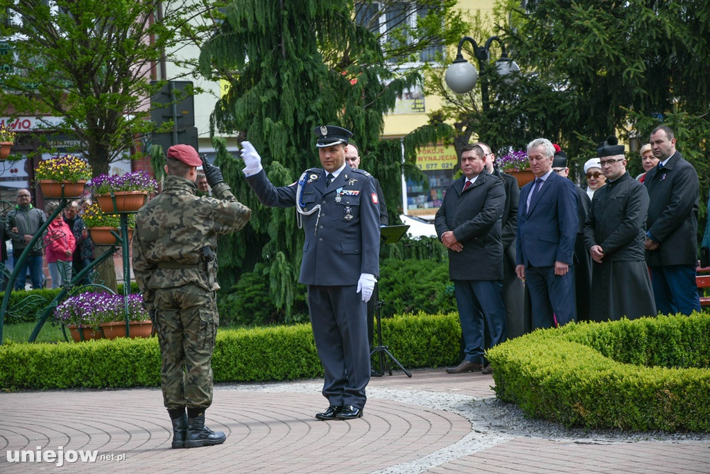 Uniejowianie uczcili święto Konstytucji 3 Maja
