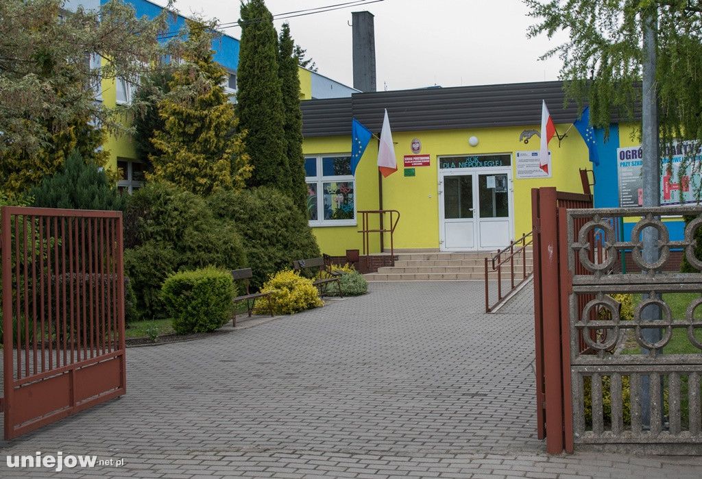 25-lecie nadania szkole imienia w Wieleninie