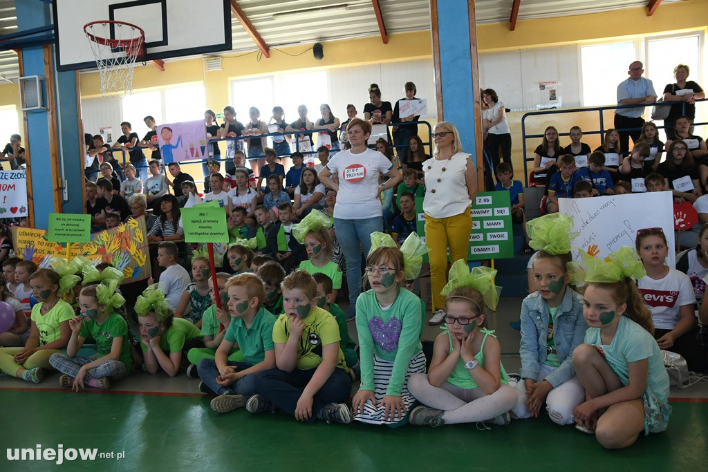 Dzień bez przemocy w uniejowskiej podstawówce