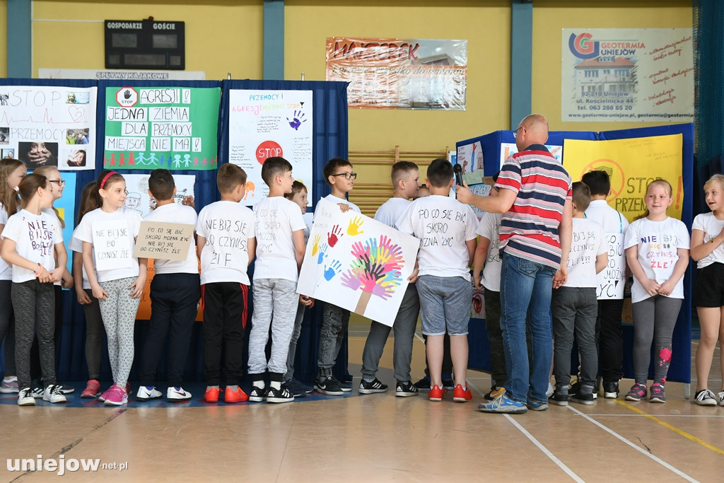 Dzień bez przemocy w uniejowskiej podstawówce