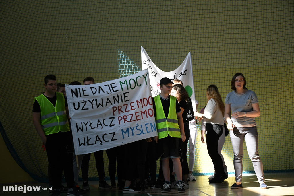 Dzień bez przemocy w uniejowskiej podstawówce